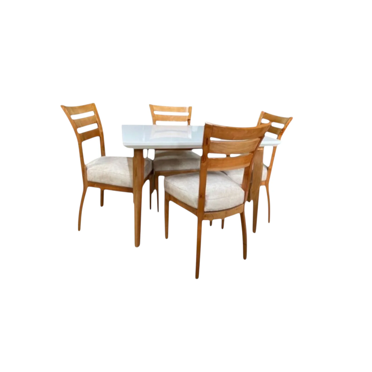 Comedor Alaska  de 4 pts  en tela antifluido
