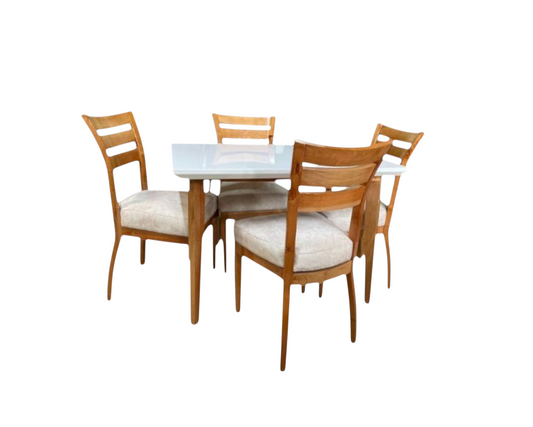 Comedor Alaska  de 4 pts  en tela antifluido
